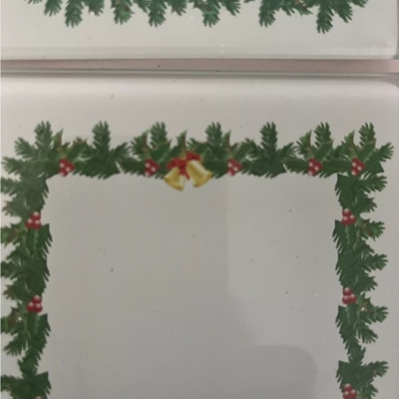 Vintage Glass Christmas Coasters Set Of Four Garland Bells - Picture 2 of 3